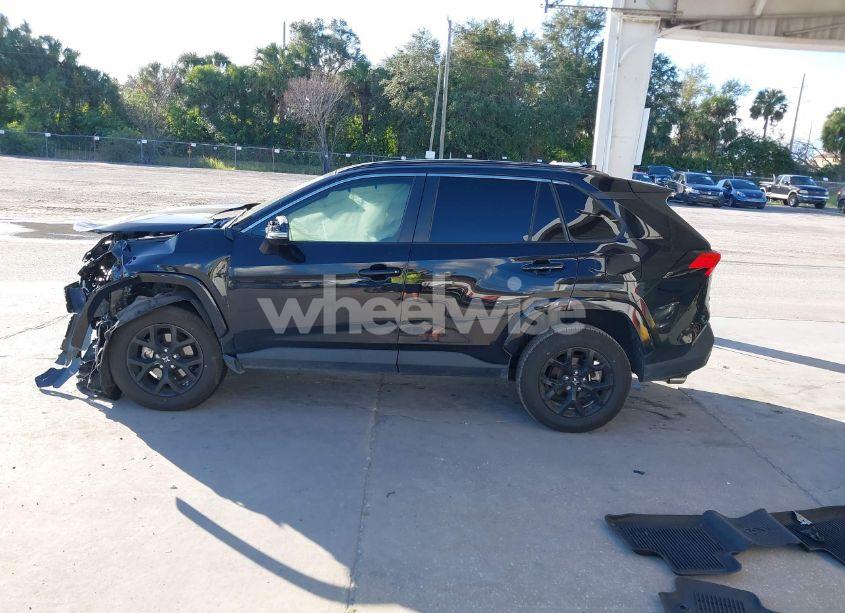 Photo 14 of 2022 Toyota Rav4 XLE (VIN 2T3W1RFV3NC205105)