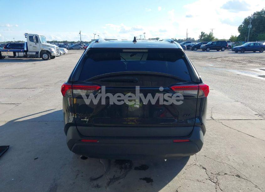 Photo 16 of 2022 Toyota Rav4 XLE (VIN 2T3W1RFV3NC205105)