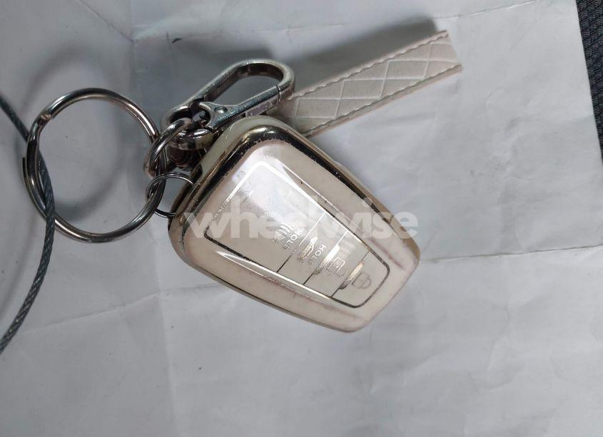 Photo 11 of 2022 Toyota Rav4 XLE (VIN 2T3W1RFV3NW220752)