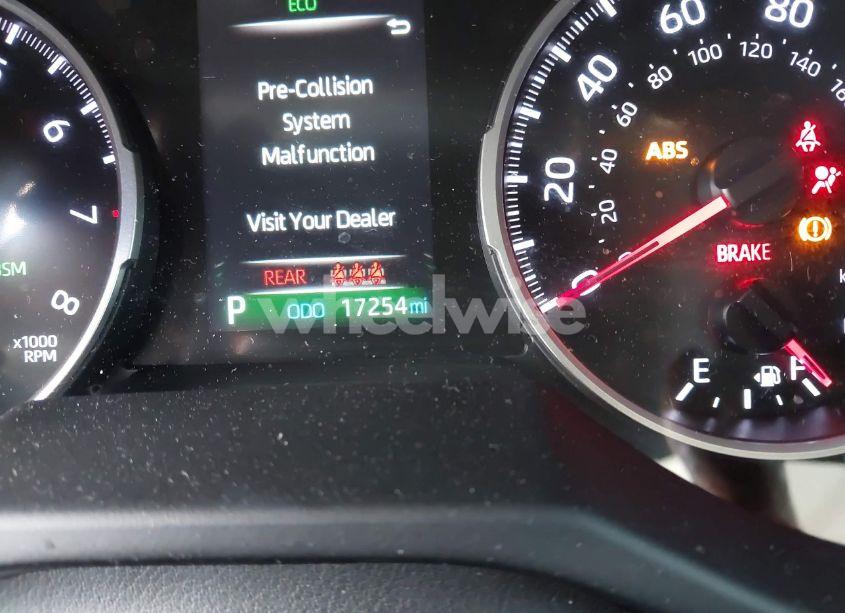 Photo 15 of 2022 Toyota Rav4 XLE (VIN 2T3W1RFV3NW220752)