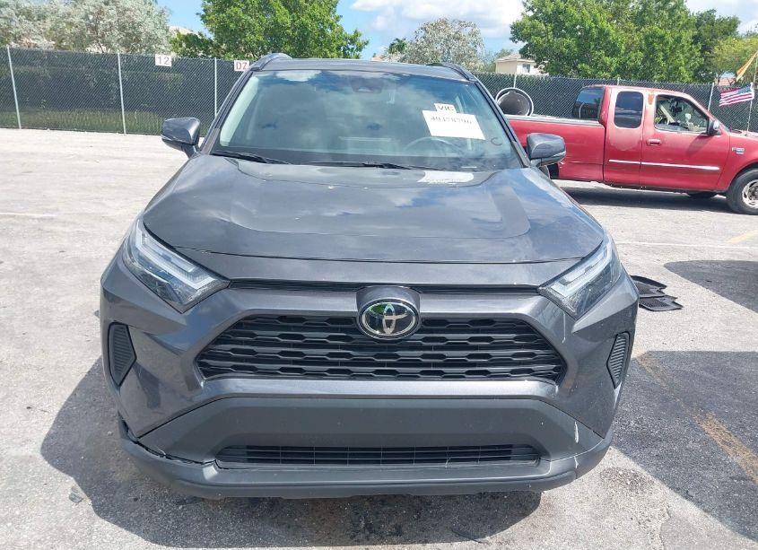 Photo 12 of 2023 Toyota Rav4 XLE (VIN 2T3W1RFV3PC228645)