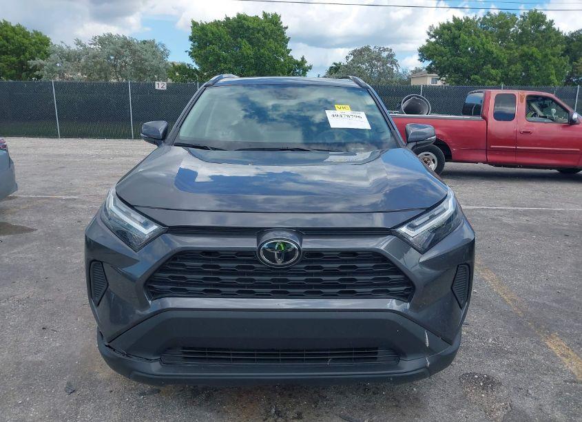 Photo 6 of 2023 Toyota Rav4 XLE (VIN 2T3W1RFV3PC228645)