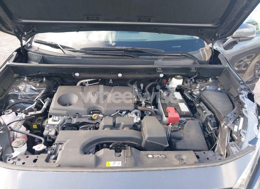 Photo 10 of 2024 Toyota Rav4 XLE (VIN 2T3W1RFV3RC263964)