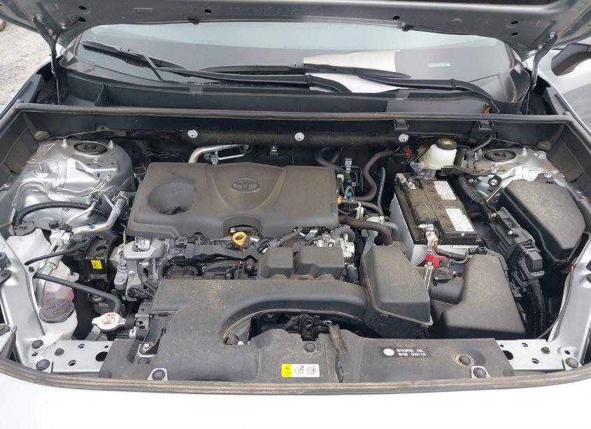 Photo 10 of 2024 Toyota Rav4 XLE (VIN 2T3W1RFV3RW305015)