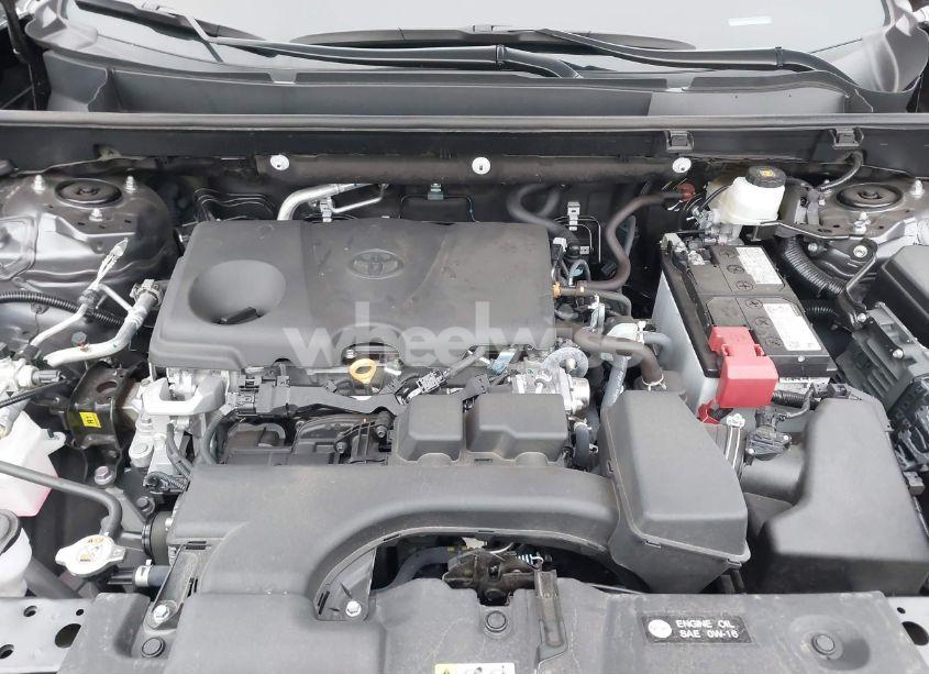 Photo 10 of 2024 Toyota Rav4 XLE (VIN 2T3W1RFV3RW332134)