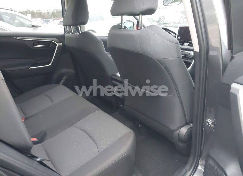 Photo 8 of 2024 Toyota Rav4 XLE (VIN 2T3W1RFV3RW332134)