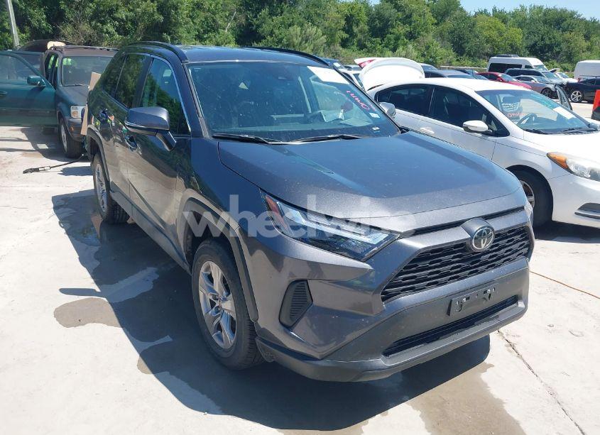 2025 Toyota Rav4 XLE (VIN 2T3W1RFV3SC321092) main photo