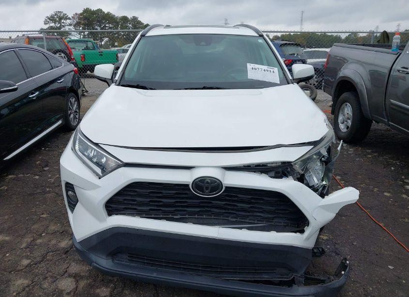 Photo 12 of 2019 Toyota Rav4 XLE (VIN 2T3W1RFV4KC022288)
