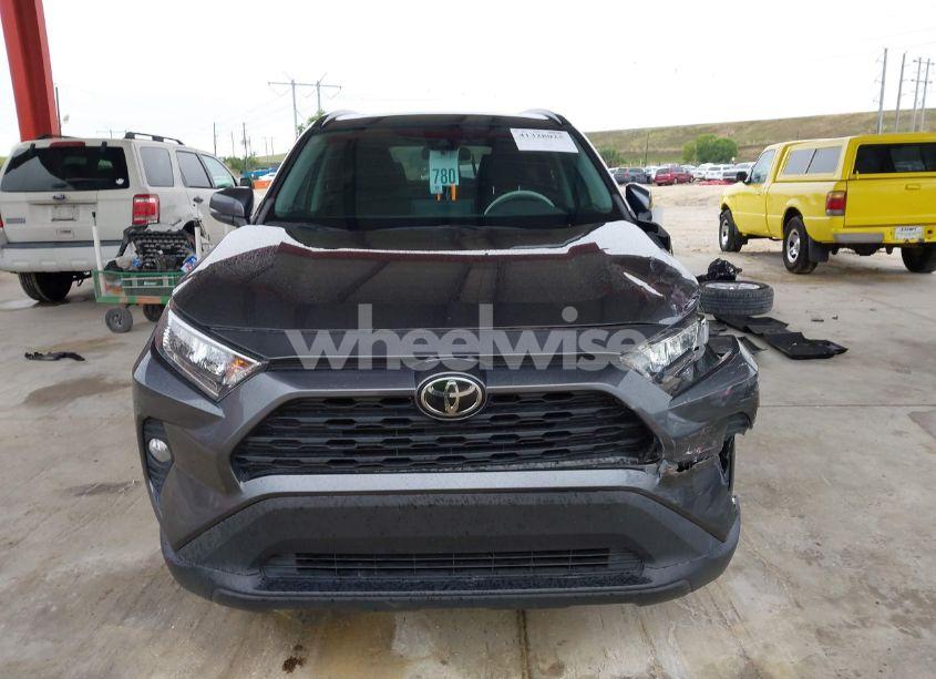 Photo 13 of 2020 Toyota Rav4 XLE (VIN 2T3W1RFV4LC072240)