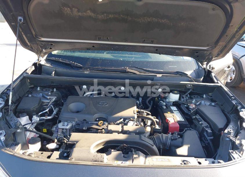 Photo 10 of 2021 Toyota Rav4 XLE (VIN 2T3W1RFV4MC138397)