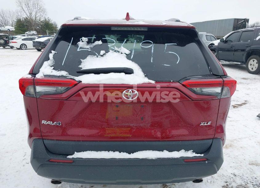 Photo 16 of 2021 Toyota Rav4 XLE (VIN 2T3W1RFV4MW153495)