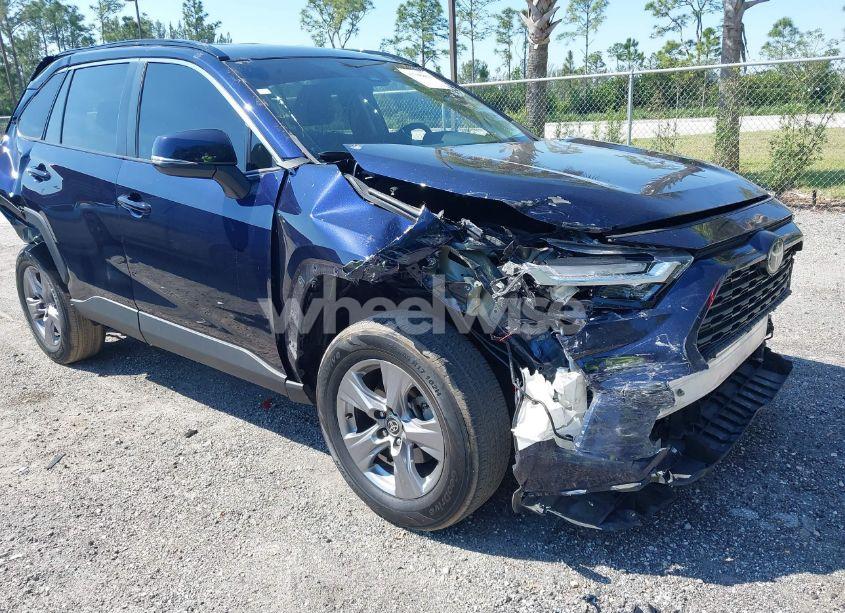 Photo 17 of 2022 Toyota Rav4 XLE (VIN 2T3W1RFV4NW189687)