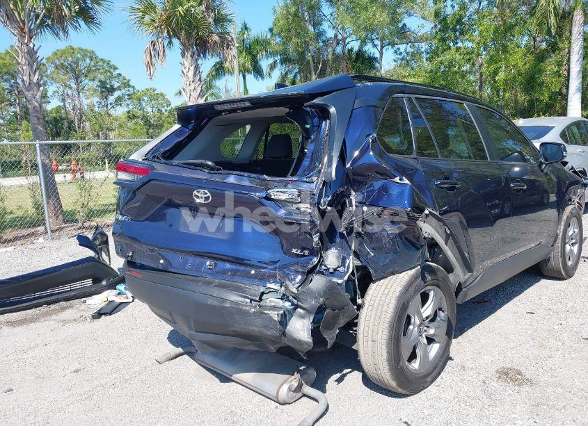 Photo 20 of 2022 Toyota Rav4 XLE (VIN 2T3W1RFV4NW189687)