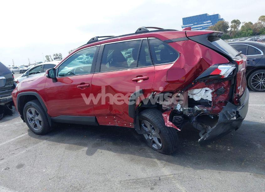 Photo 14 of 2022 Toyota Rav4 XLE (VIN 2T3W1RFV4NW192685)