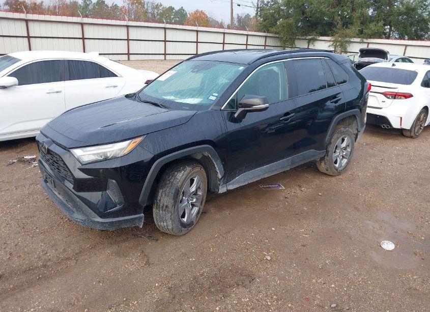 Photo 2 of 2023 Toyota Rav4 XLE (VIN 2T3W1RFV4PW286777)
