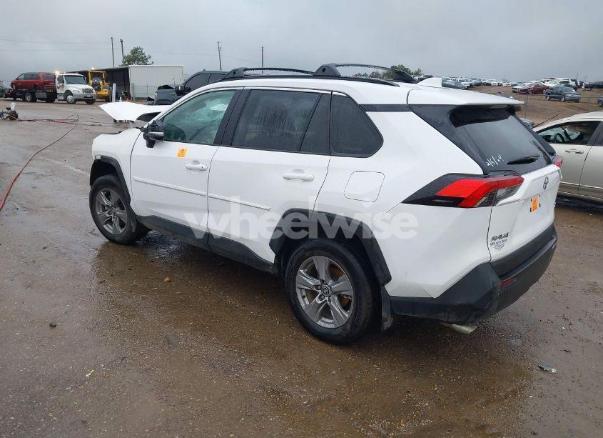 Photo 3 of 2023 Toyota Rav4 XLE (VIN 2T3W1RFV4PW299450)
