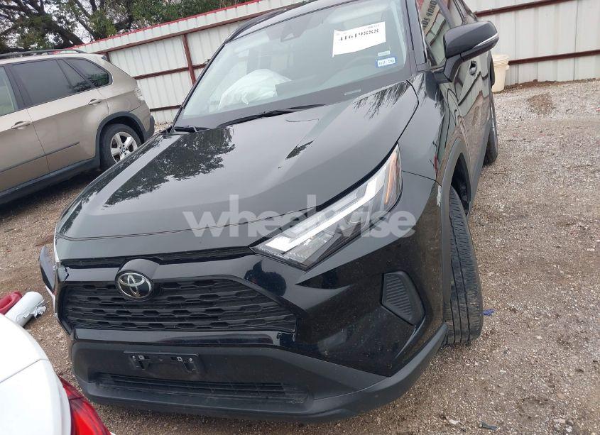 Photo 12 of 2024 Toyota Rav4 XLE (VIN 2T3W1RFV4RC272351)