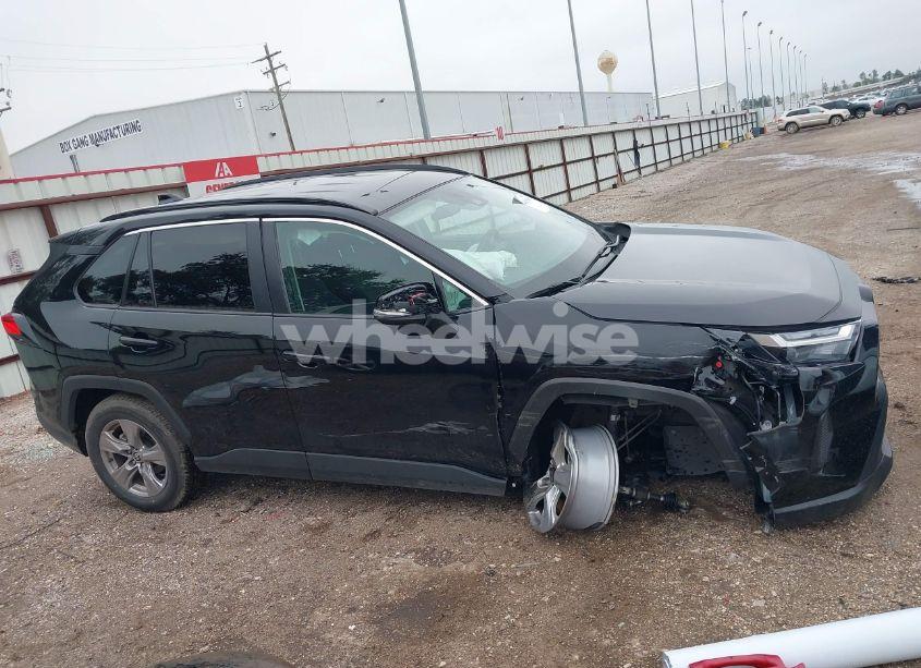 Photo 13 of 2024 Toyota Rav4 XLE (VIN 2T3W1RFV4RC272351)