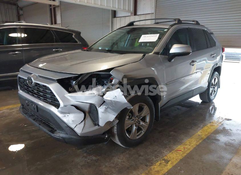 Photo 2 of 2024 Toyota Rav4 XLE (VIN 2T3W1RFV4RC276819)