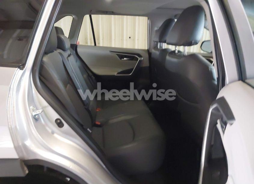 Photo 8 of 2024 Toyota Rav4 XLE (VIN 2T3W1RFV4RC276819)