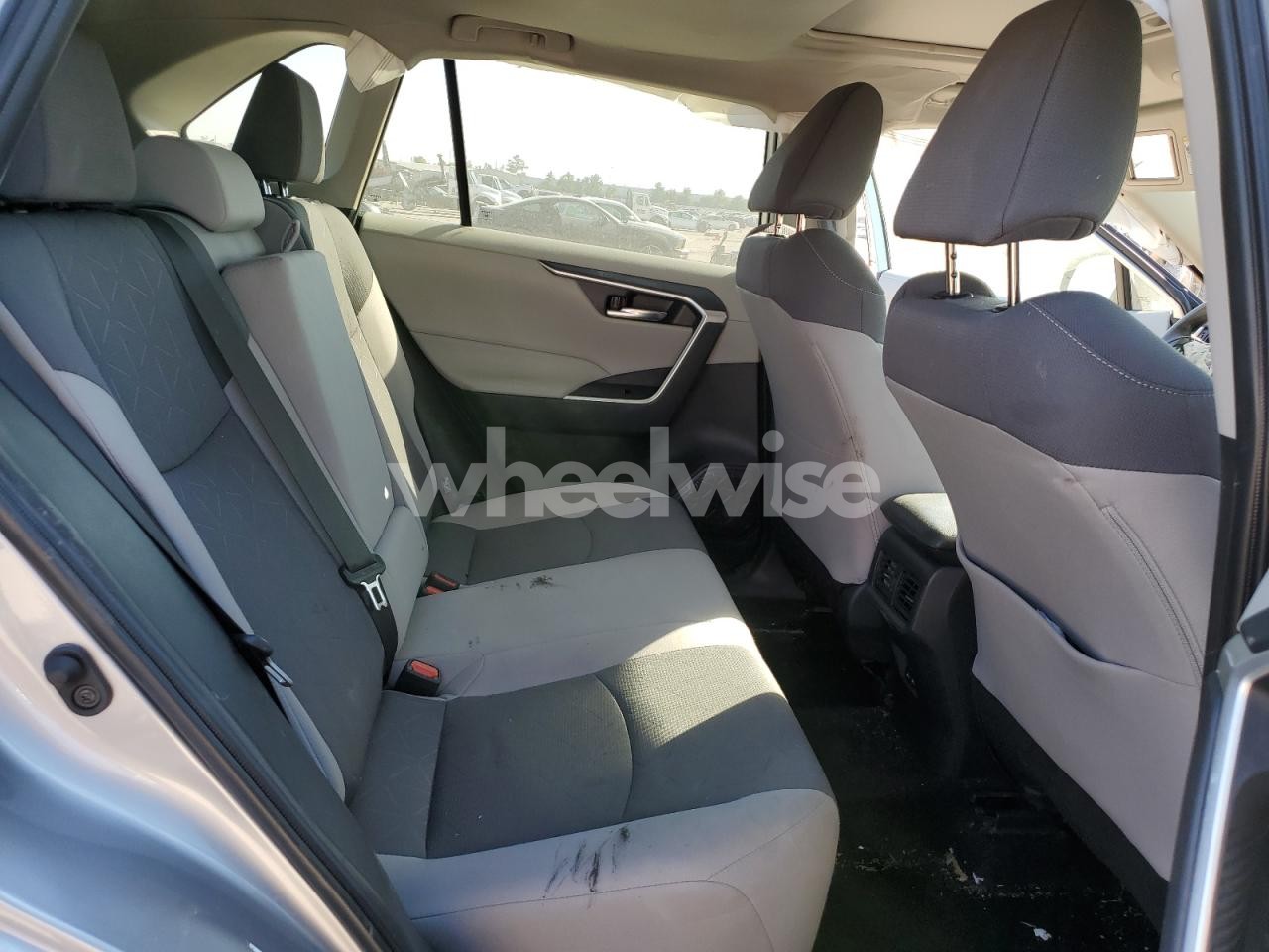 Photo 11 of 2024 TOYOTA RAV4 XLE (VIN 2T3W1RFV4RC282314)