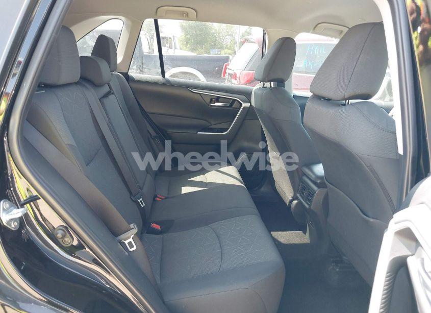 Photo 8 of 2024 Toyota Rav4 XLE (VIN 2T3W1RFV4RW337844)