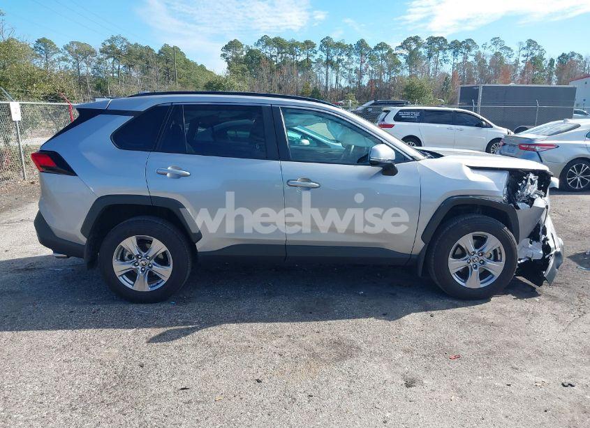 Photo 13 of 2024 Toyota Rav4 XLE (VIN 2T3W1RFV4RW343367)