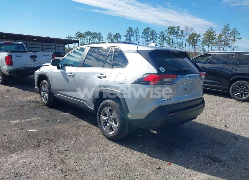 Photo 3 of 2024 Toyota Rav4 XLE (VIN 2T3W1RFV4RW343367)
