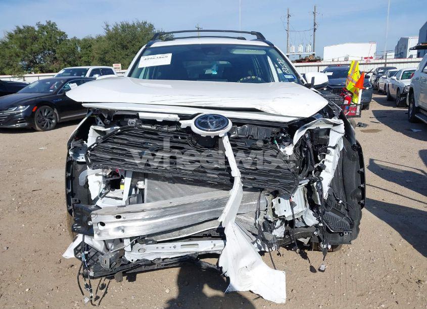 Photo 6 of 2024 Toyota Rav4 XLE (VIN 2T3W1RFV4RW345085)