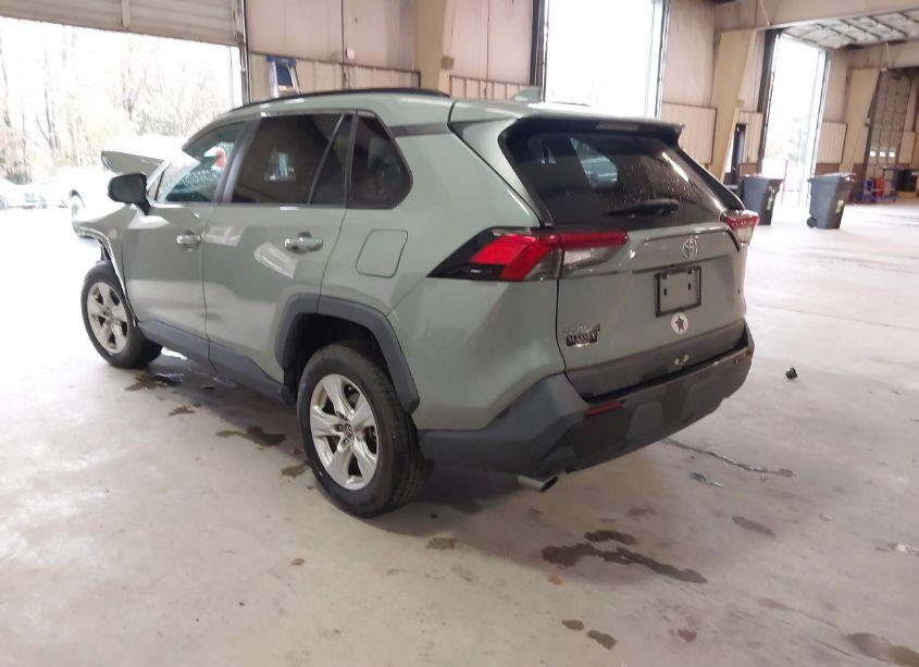 Photo 3 of 2019 Toyota Rav4 XLE (VIN 2T3W1RFV5KC004463)