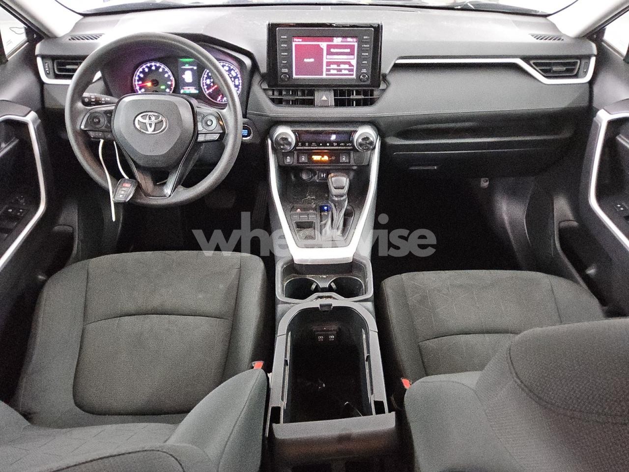 Photo 8 of 2019 TOYOTA RAV4 XLE (VIN 2T3W1RFV5KC024938)