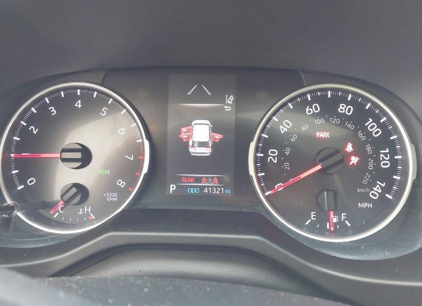 Photo 7 of 2019 Toyota Rav4 XLE (VIN 2T3W1RFV5KW008284)