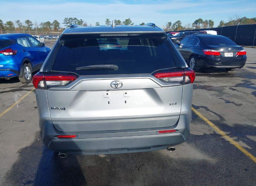 Photo 16 of 2019 Toyota Rav4 XLE (VIN 2T3W1RFV5KW052298)