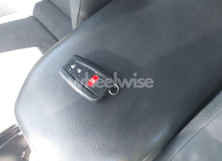 Photo 11 of 2021 Toyota Rav4 XLE (VIN 2T3W1RFV5MC086889)