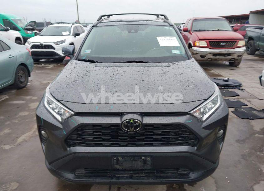 Photo 13 of 2021 Toyota Rav4 XLE (VIN 2T3W1RFV5MC091333)
