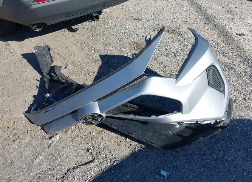 Photo 12 of 2022 Toyota Rav4 XLE (VIN 2T3W1RFV5NC198254)