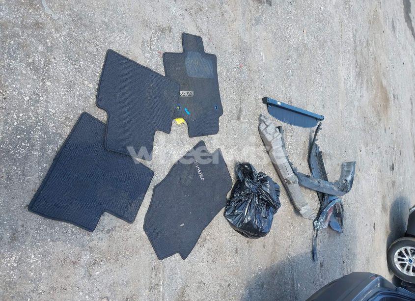 Photo 12 of 2022 Toyota Rav4 XLE (VIN 2T3W1RFV5NW202544)