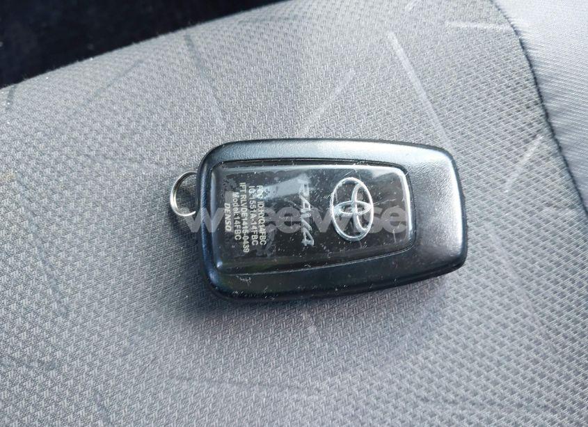 Photo 11 of 2022 Toyota Rav4 XLE (VIN 2T3W1RFV5NW214323)