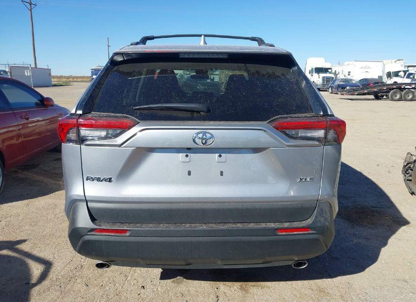 Photo 17 of 2024 Toyota Rav4 XLE (VIN 2T3W1RFV5RC278062)