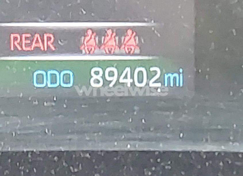 Photo 15 of 2019 Toyota Rav4 XLE (VIN 2T3W1RFV6KW002946)