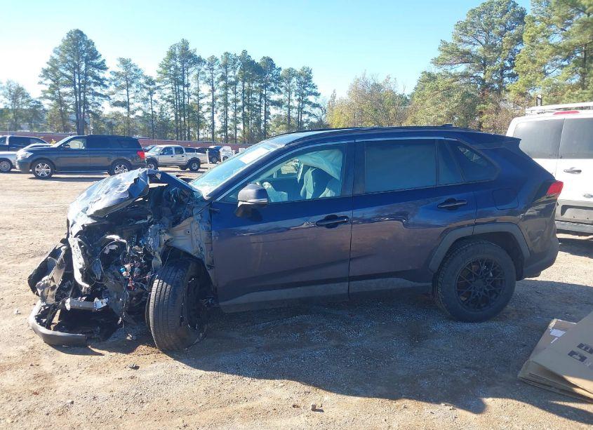 Photo 14 of 2020 Toyota Rav4 XLE (VIN 2T3W1RFV6LW082458)