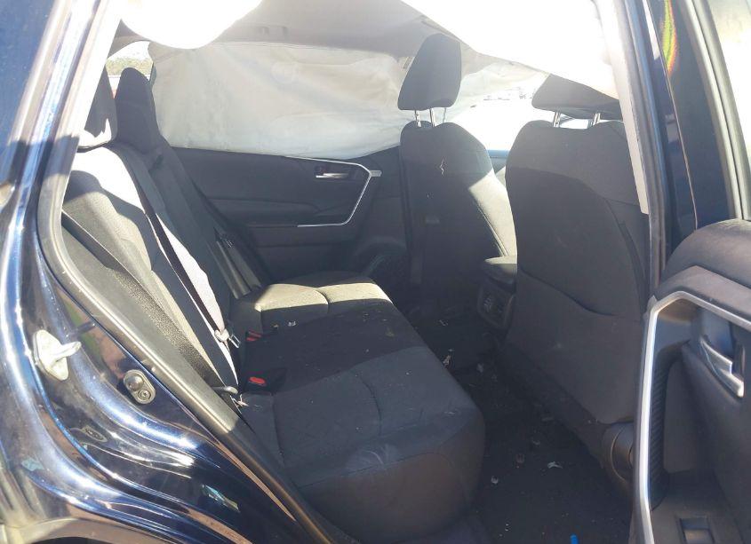 Photo 8 of 2020 Toyota Rav4 XLE (VIN 2T3W1RFV6LW082458)