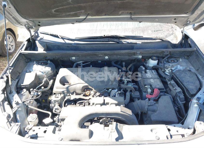 Photo 10 of 2021 Toyota Rav4 XLE (VIN 2T3W1RFV6MC112738)