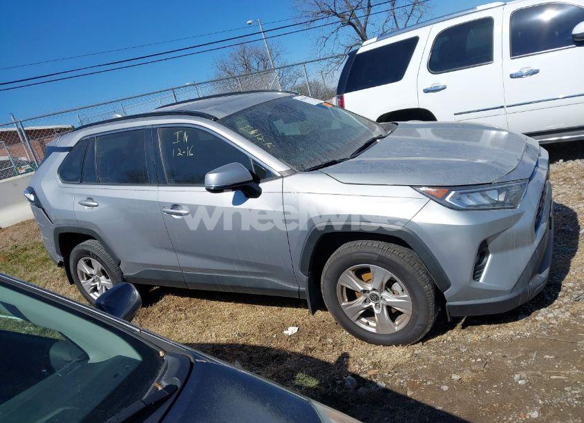 Photo 13 of 2021 Toyota Rav4 XLE (VIN 2T3W1RFV6MC112738)