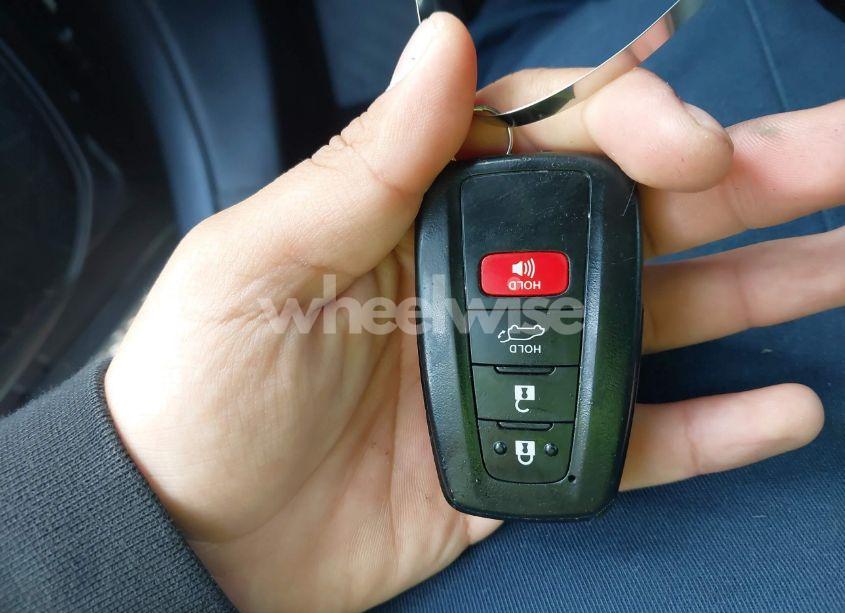 Photo 11 of 2021 Toyota Rav4 XLE (VIN 2T3W1RFV6MC144332)