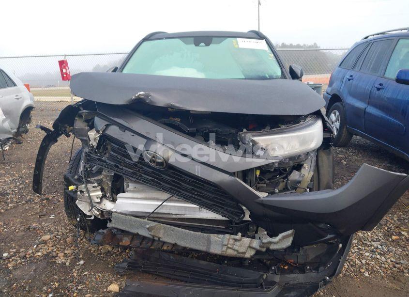 Photo 12 of 2021 Toyota Rav4 XLE (VIN 2T3W1RFV6MC144332)