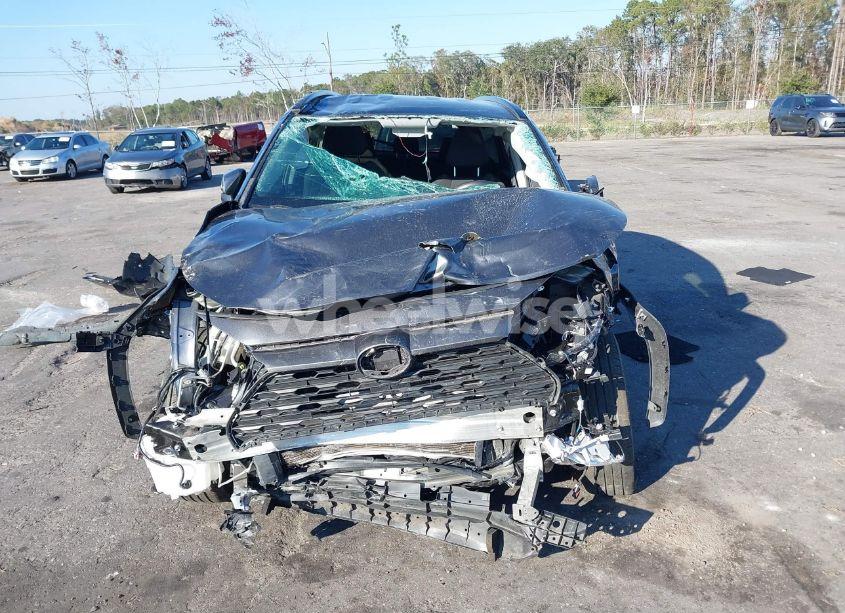 Photo 12 of 2021 Toyota Rav4 XLE (VIN 2T3W1RFV6MC156058)