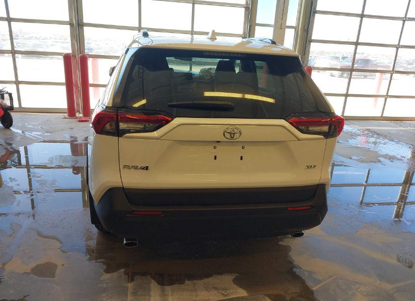 Photo 16 of 2021 Toyota Rav4 XLE (VIN 2T3W1RFV6MC160269)