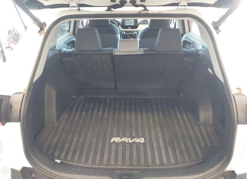 Photo 17 of 2021 Toyota Rav4 XLE (VIN 2T3W1RFV6MC160269)