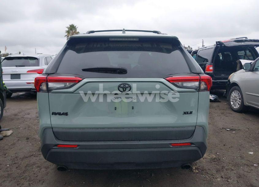 Photo 17 of 2022 Toyota Rav4 XLE (VIN 2T3W1RFV6NW196267)